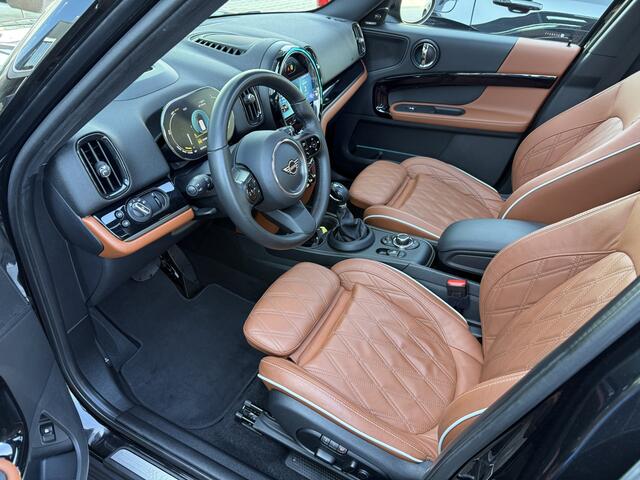 Mini COUNTRYMAN 2.0 Cooper SE ALL4 Leder/Pano/Camera/Apple
