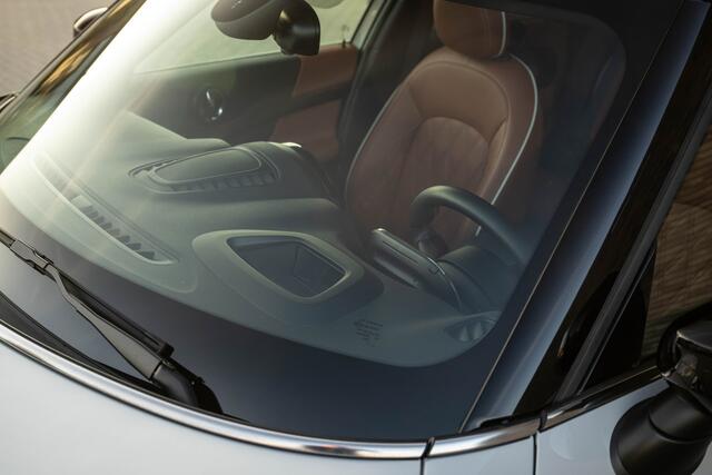 Mini COUNTRYMAN 1.5 Cooper SE Hybrid ALL4 | Navi | Panorama | Leder Chester | Memory | Camera | 18"LM | White Silver