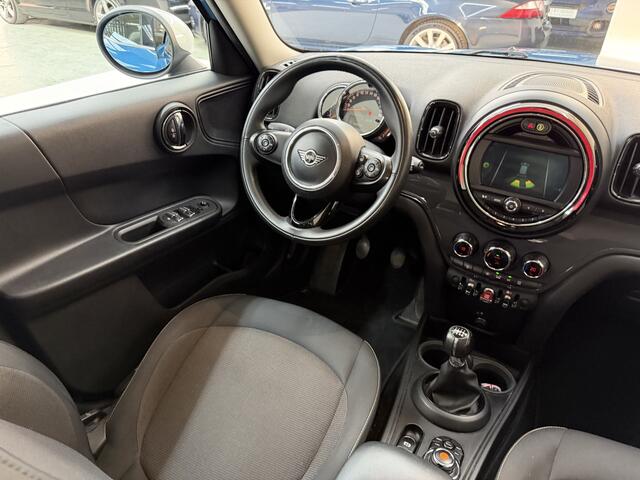 Mini COUNTRYMAN Mini 1.5 One, 102PK, 2019, 1ste eigenaar, Climate control, Cruise control, Bluetooth audio, Navigatie, Parkeersensoren, 4 seizoenen banden,