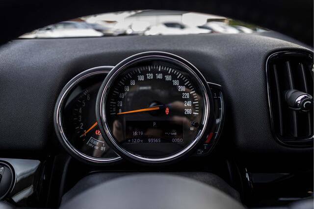 Mini COUNTRYMAN Mini 1.5 Cooper Chili | Pano | Trekhaak