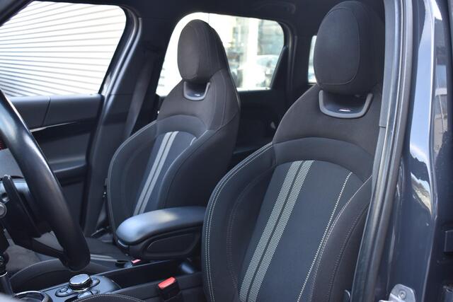 Mini COUNTRYMAN Mini 2.0 John Cooper Works ALL4 Schuifdak | H&K | Navi | 100% Onderhouden | 12 mnd BOVAG garantie | Whatsapp 06-53188999