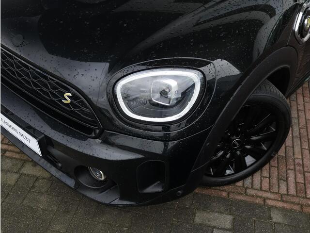 Mini COUNTRYMAN Mini 1.5 Cooper S E ALL4 Classic Harman-Kardon/ Panoramadak/ Stoelverwarming/ Lederen bekleding/ Head-Up/ Adaptieve Cruise Control