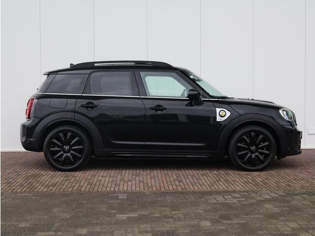 Mini COUNTRYMAN Mini 1.5 Cooper S E ALL4 Classic Harman-Kardon/ Panoramadak/ Stoelverwarming/ Lederen bekleding/ Head-Up/ Adaptieve Cruise Control