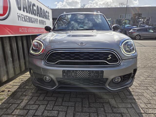Mini COUNTRYMAN Mini 1.5 Cooper S E ALL4 John Cooper Works 18"/Panoramadak/Adaptieve cruise/Leder + memory + stoelverwarming/Harman Kardon/Keyless/Elektrische klep/Head-up/Camera