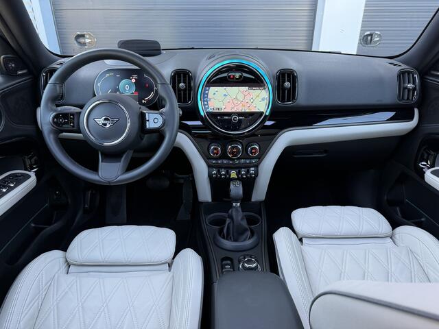 Mini COUNTRYMAN 2.0 Cooper SE ALL4 Pano/Leder/H&K/Camera