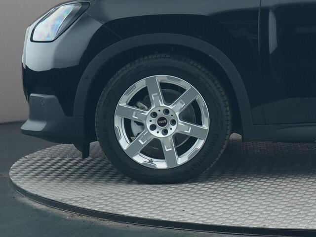 Mini COUNTRYMAN Mini E Blackyard 66.5 kWh SEAF Stoelverwarming | Headup display | achteruitrijcamera |