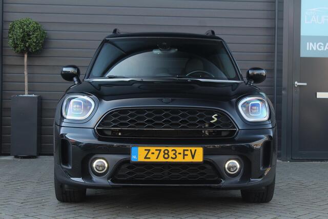 Mini COUNTRYMAN Mini 1.5 Cooper S E ALL4 John Cooper Works | Keyless | Navi | Camera | Climate | Zwarte Hemel