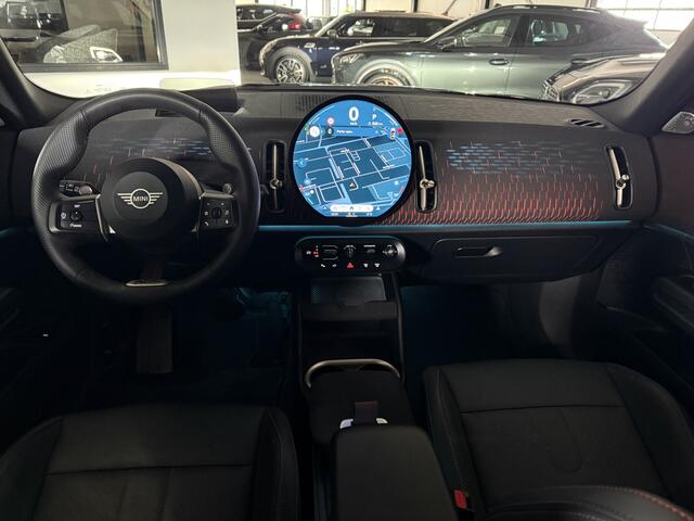 Mini COUNTRYMAN C John Cooper Works L Pano/H&K/360CAM 2e Paasdag geopend van 12:00 tot 16:00 uur