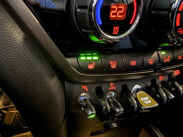 Mini COUNTRYMAN 2.0 Cooper SE ALL4 Pano/H&K/Leder/Camera