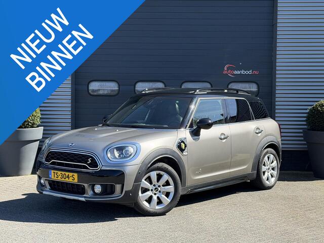 Mini COUNTRYMAN Mini 1.5 Cooper S E ALL4 Chili | Panoramadak | Camera | Head-Up Display | Harmon Kardon | Navigatie | Elektrische Achterklep |
