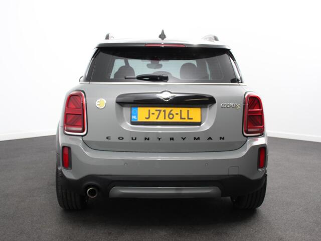 Mini COUNTRYMAN Mini 1.5 Cooper S E Business Automaat ALL4 PHEV Navigatie Parkeer sensoren Keyless start Lichtmetalen velgen Bluetooth