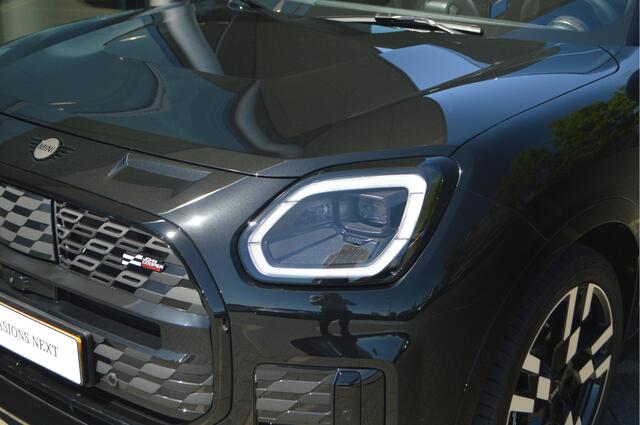 Mini COUNTRYMAN S ALL4 Automaat / John Cooper Works / Pakket L / 20" JCW Flag Spoke 2-tone