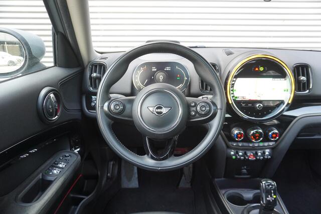 Mini COUNTRYMAN S ALL4 | Glazen panoramadak | MINI Head-Up Display | Achteruitrijcamera | Comfort Access