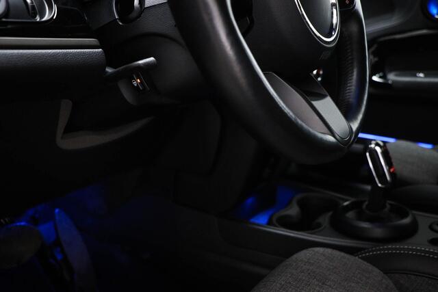 Mini COUNTRYMAN Mini 1.5 Cooper Classic | COMORT PLUS / CONNECTED NAVIGATION- PACK | STUURVERWARMING | DAB | APPLE