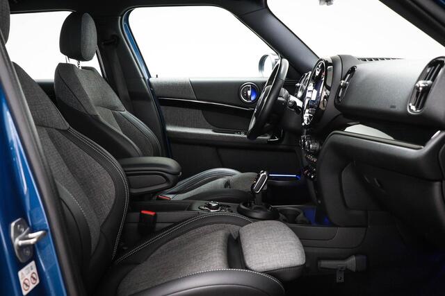 Mini COUNTRYMAN Mini 1.5 Cooper Classic | COMORT PLUS / CONNECTED NAVIGATION- PACK | STUURVERWARMING | DAB | APPLE
