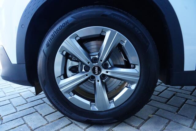 Mini COUNTRYMAN 1.5 Cooper Classic 170pk Panoramadak/Stoelerwarming/Camera