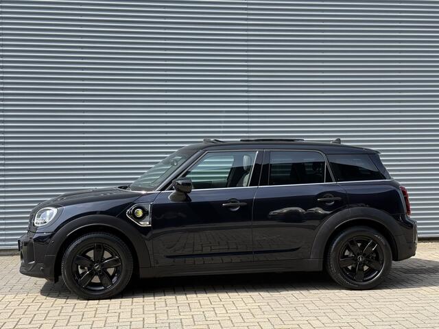 Mini COUNTRYMAN 2.0 Cooper SE ALL4 Pano/H&K/Camera