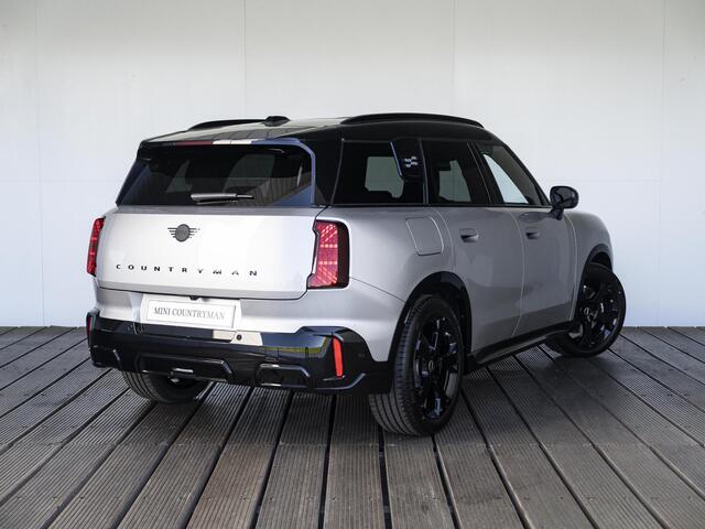 Mini COUNTRYMAN E | John Cooper Works | M pakket