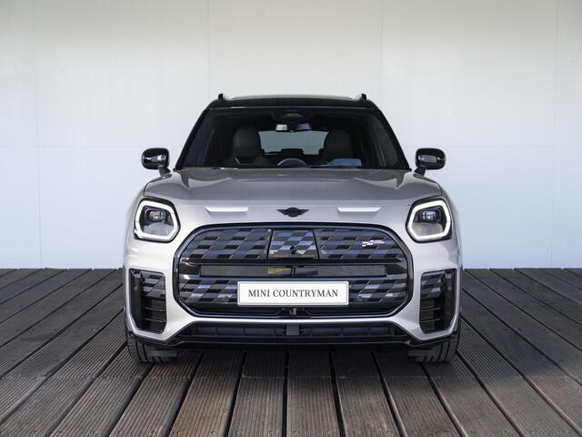 Mini COUNTRYMAN E | John Cooper Works | M pakket