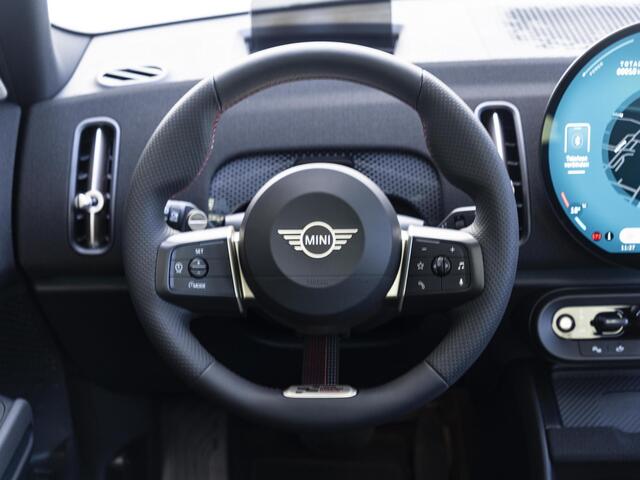 Mini COUNTRYMAN E | John Cooper Works | M pakket