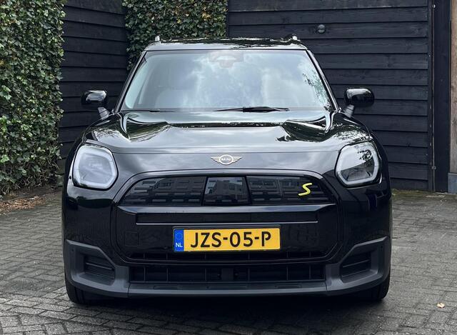Mini COUNTRYMAN Mini SE ALL4 Favoured M 66.5 kWh 2024 - 312 PK PANO+HUD+STUUR/STOELVRWRMNG