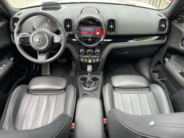 Mini COUNTRYMAN Mini 1.5 Cooper S E ALL4 18"/Panoramadak/Adaptieve cruise/Leder + memory + stoelverwarming/Harman Kardon/Keyless/Elektrische klep/Head-up/Camera