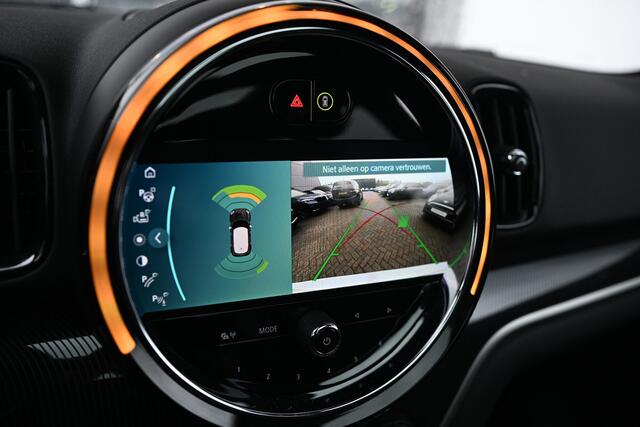 Mini COUNTRYMAN Cooper S E ALL4 Essence / Panoramadak / Comfortstoelen / Comfort Access / Achteruitrijcamera / Harman-Kardon / Head-Up / Elek. stoelen