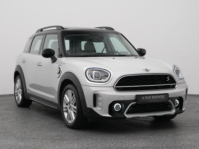 Mini COUNTRYMAN Mini 1.5 Cooper S E ALL4 | PANO | LEDER | CAMERA | KEYLESS | STOELVERWARMING