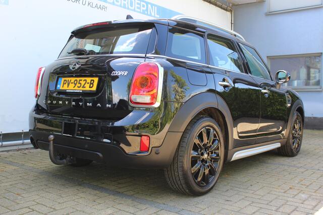 Mini COUNTRYMAN Mini 1.5 Cooper Chili | Incl. 12 maanden Garantie | Stoelverwarming | Keyless entry/start | Parkeersensoren V+A | Cruise controle | Navigatie | Climate controle | Harman/Kardon Audiosysteem | Bluetooth | Draadloze telefoonlader | Trekhaak | Origineel NL A
