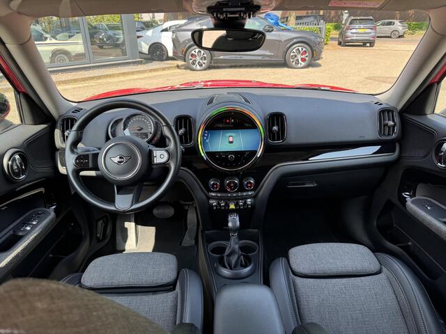 Mini COUNTRYMAN Mini 1.5 Cooper S E ALL4 Classic | SPORTSTOELEN | AFN. TREKHAAK | 4X4 | STOELVERWARMING|