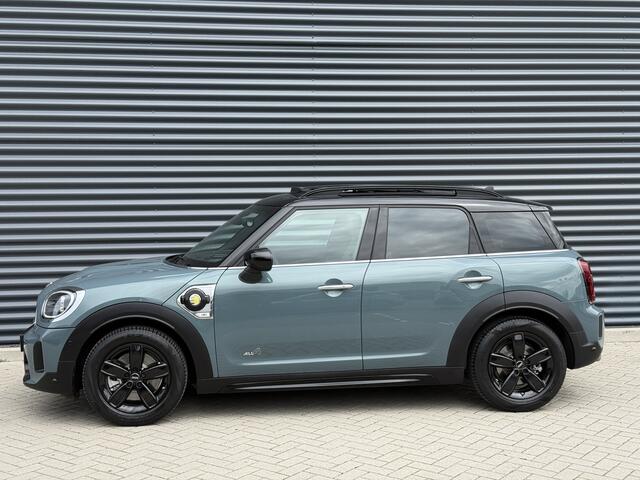 Mini COUNTRYMAN 2.0 Cooper SE ALL4 Pano/H&K/Camera/Apple