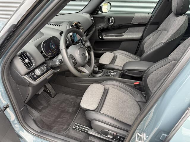 Mini COUNTRYMAN 2.0 Cooper SE ALL4 Pano/H&K/Camera/Apple