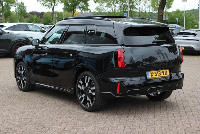 Mini COUNTRYMAN Mini 1.5 C John Cooper Works XL / Trekhaak / Panoramadak / 360Camera / Head-up / Harman Kardon / 20'' / Leder / Sfeerverlichting / LED / CarPlay / Dodehoek / DAB / ACC