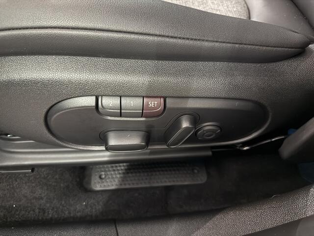 Mini COUNTRYMAN 2.0 Cooper SE ALL4 Camera/Apple/Elec stoelen memory