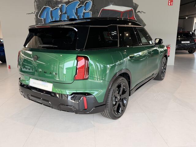 Mini COUNTRYMAN E John Cooper Works 66.5 kWh Pakket XL | Panoramadak | Comfort Access | Head-up display