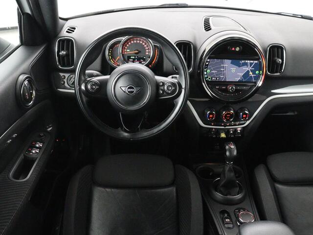 Mini COUNTRYMAN 1.5 Cooper S E ALL4 Chili | SOH 85,5% | Half leder | Carplay | Navigatie | Full LED | Sportstoelen | Climate control | Keyless | Cruise control | PHEV | Plug In