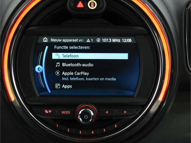 Mini COUNTRYMAN Mini 1.5 Cooper Business Edition | Navigatie | Carplay | Bluetooth | Airco | Cruise Control