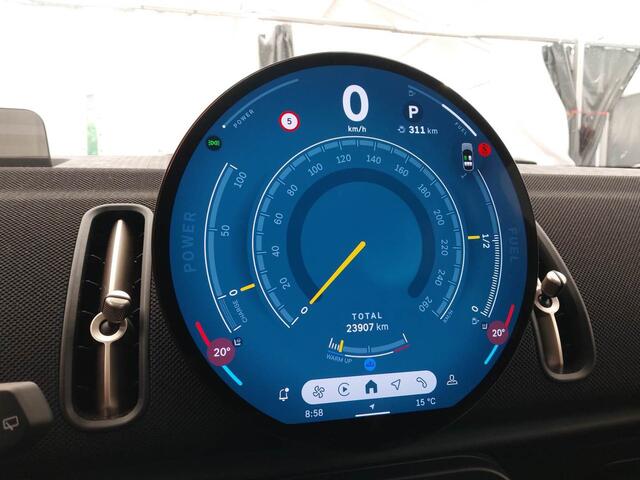 Mini COUNTRYMAN 1.5 C Classic | M | Panorama | LED | Voorbereiding Driving Assistant Plus | Stoelverwarming | Privacy Glass | Head-Up