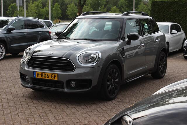 Mini COUNTRYMAN Mini 1.5 Cooper Business Edition / Leder / Navigatie / Parkeerhulp V+A / Harman Kardon / 18'' / Cruise Control
