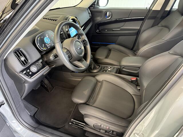 Mini COUNTRYMAN 2.0 Cooper SE ALL4 Pano/Leder/H&K/Camera/Apple