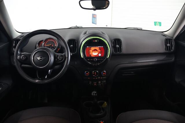 Mini COUNTRYMAN Mini 1.5 Business Edition | Trekhaak | Navigatie | Cruise Control