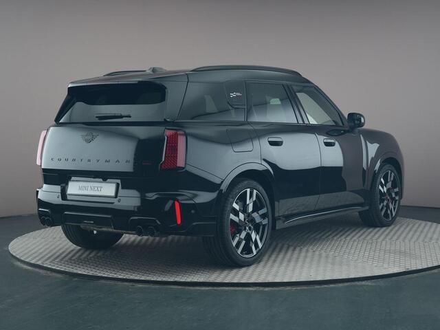 Mini COUNTRYMAN 2.0 JCW ALL4 John Cooper Works 300 pk | Pakket XL | Elektrisch verstelbare stoelen | 360 graden camera | Panoramadak |