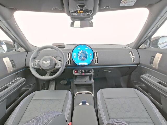 Mini COUNTRYMAN 1.5 C Classic 170 pk | Pakket XL | Elektrisch verstelbare stoelen | Comfort Access | Stoelverwarming |