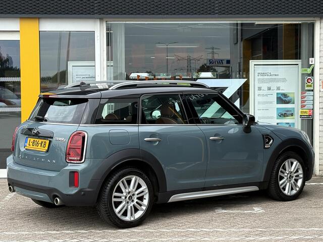 Mini COUNTRYMAN 2.0 Cooper S Classic | NAP | Trekhaak afneembaar | elektrisch glazen panorama-dak | Elektrische achterklep | Achteruitrijcamera | Navigatie | Climate Control | Leer |