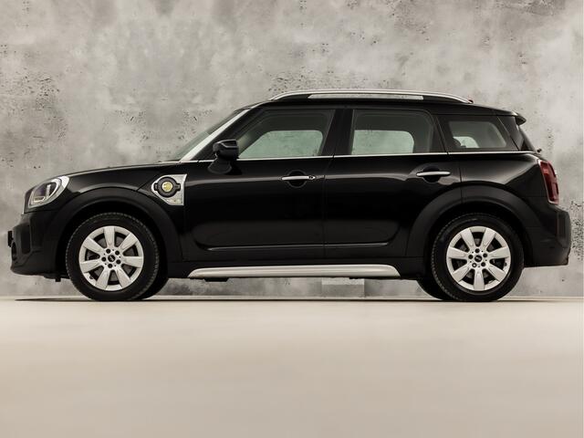 Mini COUNTRYMAN 1.5 Cooper S E ALL4 Chili 221Pk Automaat (GROOT NAVI, DEALER ONDERHOUDEN, LEDER, CLIMATE, SPORTSTOELEN, LED KOPLAMPEN, PARKEERSENSOREN, NIEUWSTAAT)
