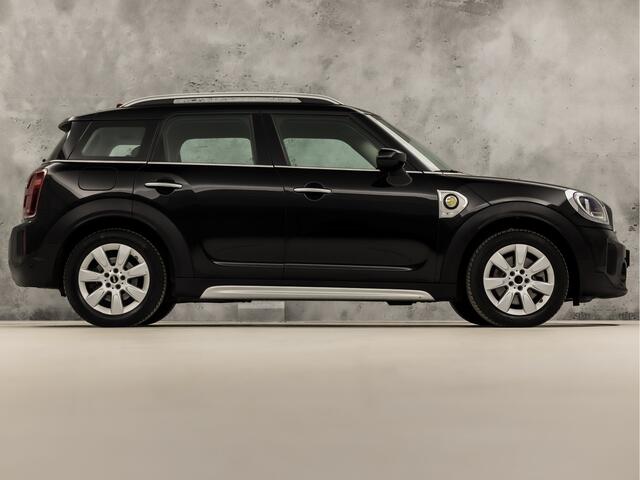 Mini COUNTRYMAN 1.5 Cooper S E ALL4 Chili 221Pk Automaat (GROOT NAVI, DEALER ONDERHOUDEN, LEDER, CLIMATE, SPORTSTOELEN, LED KOPLAMPEN, PARKEERSENSOREN, NIEUWSTAAT)