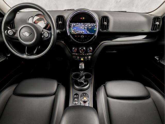 Mini COUNTRYMAN 1.5 Cooper S E ALL4 Chili 221Pk Automaat (GROOT NAVI, DEALER ONDERHOUDEN, LEDER, CLIMATE, SPORTSTOELEN, LED KOPLAMPEN, PARKEERSENSOREN, NIEUWSTAAT)