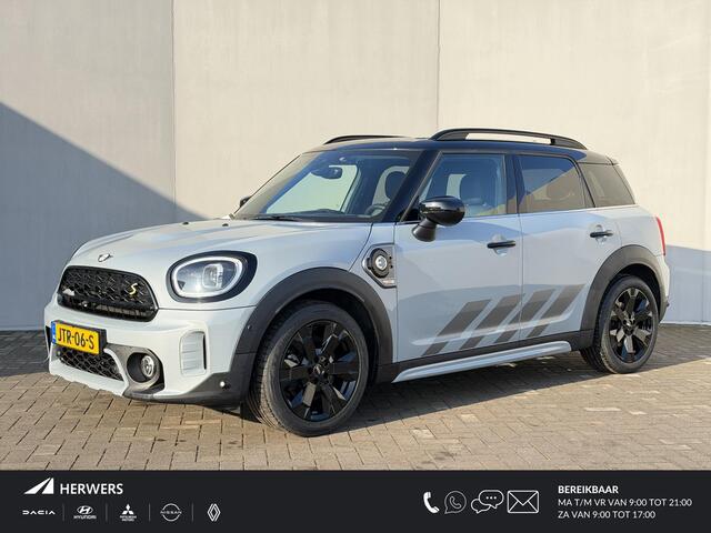 Mini COUNTRYMAN 1.5 Cooper S E ALL4 MINI Yours Automaat / PHEV / Dealer onderhouden / Leder / Schuifdak / Elektrische stoelen & klep / Harman Kardon / Adaptieve CC / HUD / Achteruitrijcamera / Parkeer assistent / Apple Carplay Android / 19" LM wielen /