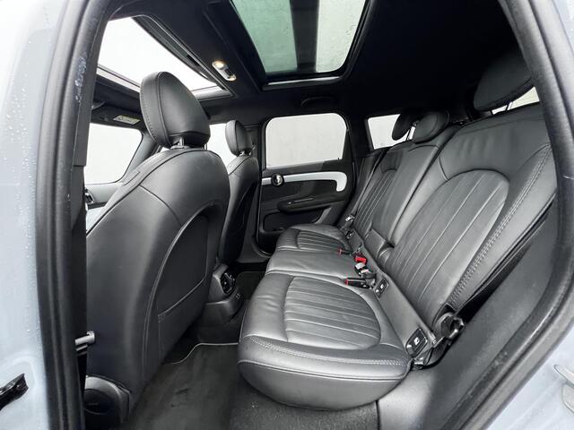 Mini COUNTRYMAN 1.5 Cooper S E ALL4 MINI Yours Automaat / PHEV / Dealer onderhouden / Leder / Schuifdak / Elektrische stoelen & klep / Harman Kardon / Adaptieve CC / HUD / Achteruitrijcamera / Parkeer assistent / Apple Carplay Android / 19" LM wielen /
