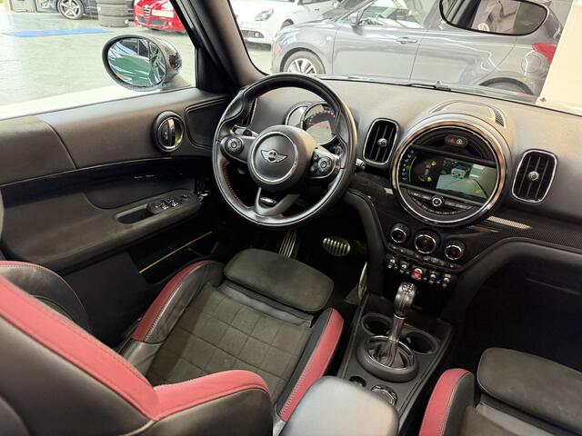 Mini COUNTRYMAN 2.0 Cooper S Chili, 192Pk, 2019, 1ste eigenaar, JCW stoelen, Panoramadak, Climate control, Trekhaak afneembaar, Navigatie, Stoelverwarming, Elektrische achterklep